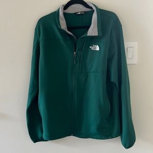 Men’s north face soft shell jacket